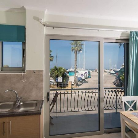 Alexandra'S Apartments - Port Of Zante Bagian luar foto