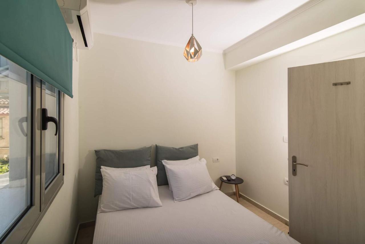 Alexandra'S Apartments - Port Of Zante Bagian luar foto